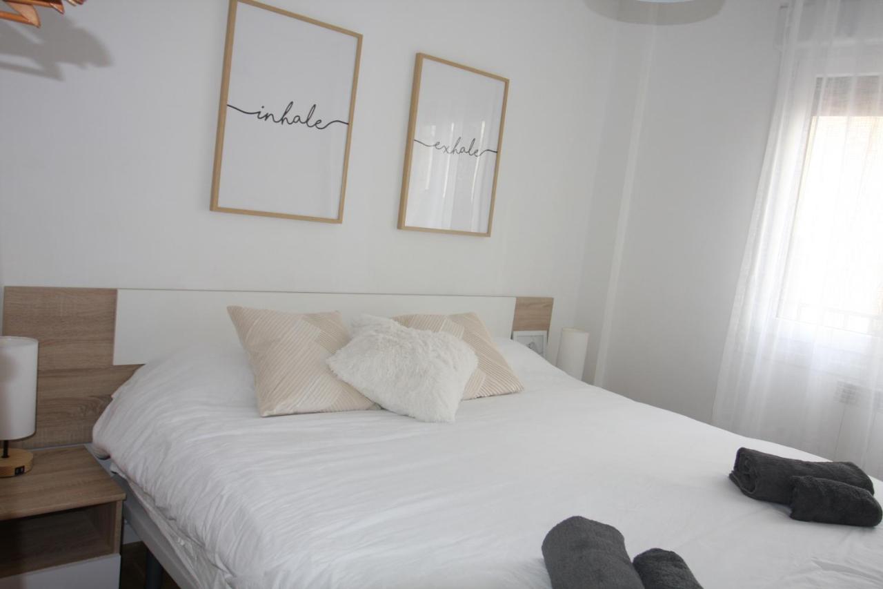 Apartamentos La Herradura Plaza Haro Exterior foto
